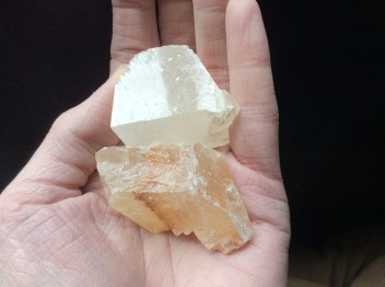 AA35FDA9-27C9-4970-9E6D-EFD5C586573F